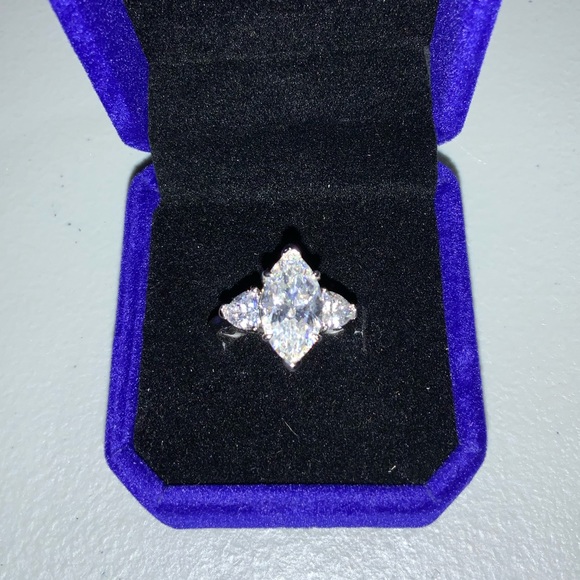 3ct Marquis Cut Ring - Picture 5 of 15